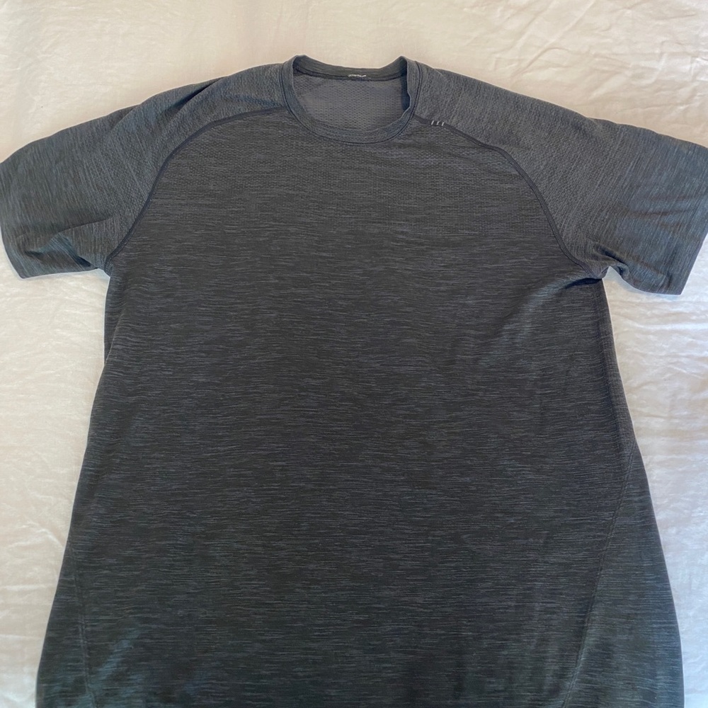 Lululemon Metal Vent Tech Shirt